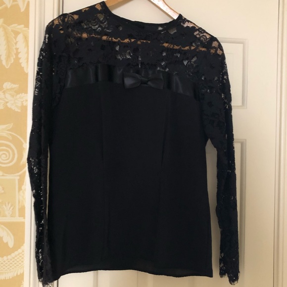 Beautiful black satin and lace blouse - Picture 3 of 7